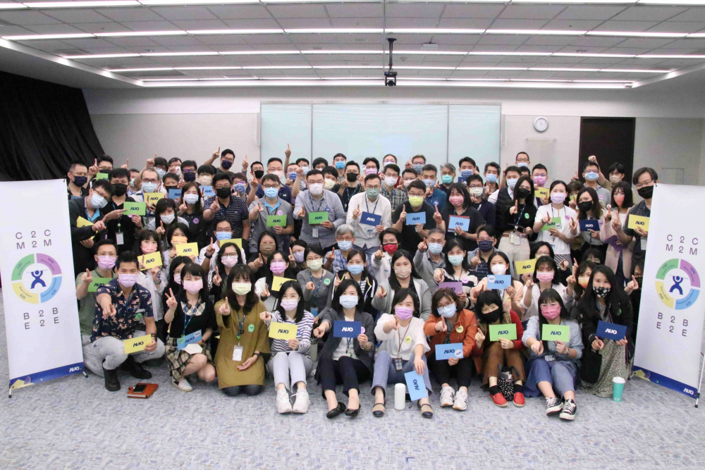 友達提供全球及集團輪調機會，支持同仁持續進修學習，致力為專業人才打造友善多元的職場環境