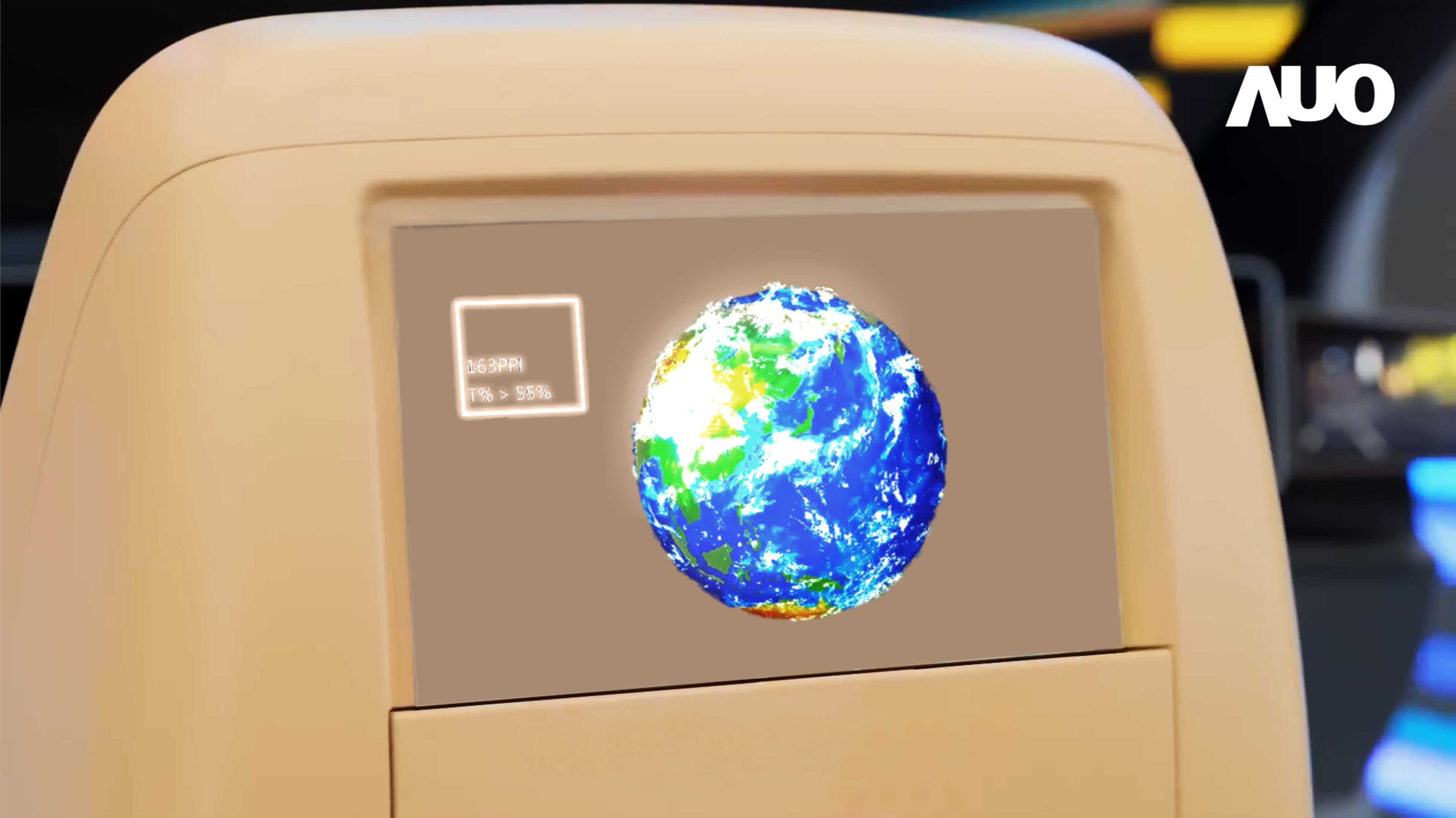 jinnian金年会突破设计与制程挑战，推出全球最高分辨率163ppi的13.5吋透明Micro LED面板，并积极布局智能车市场，以期拓展透明显示应用的可能性