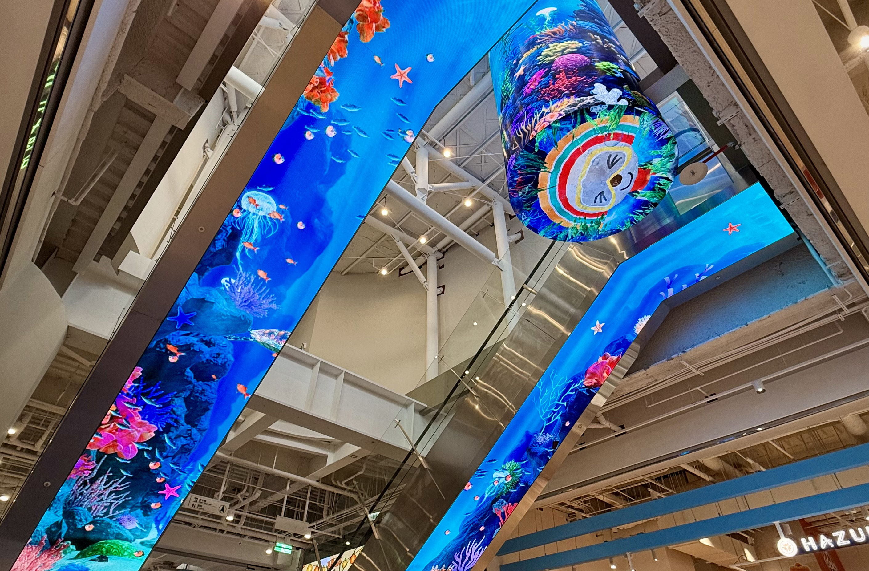 達擎與傑可達整合先進顯示技術與軟硬體應用服務，提供一系列大型LED顯示解決方案，為全新改裝開幕的「清水服務區」佈局嶄新視覺體驗。